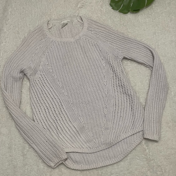 Like New! Knitted H&M Sweater, Size small - Picture 2 of 4